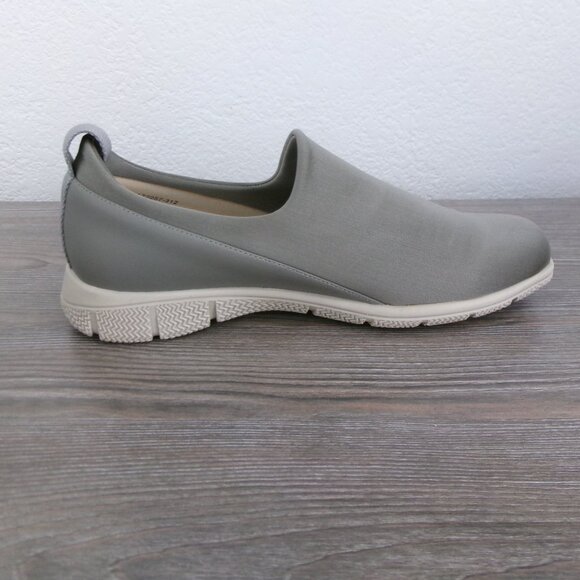 Trotters ULTIMA Slip On Sneakers Sage Grey Arch Support 8 Leather Stretch Fabric - Picture 5 of 15